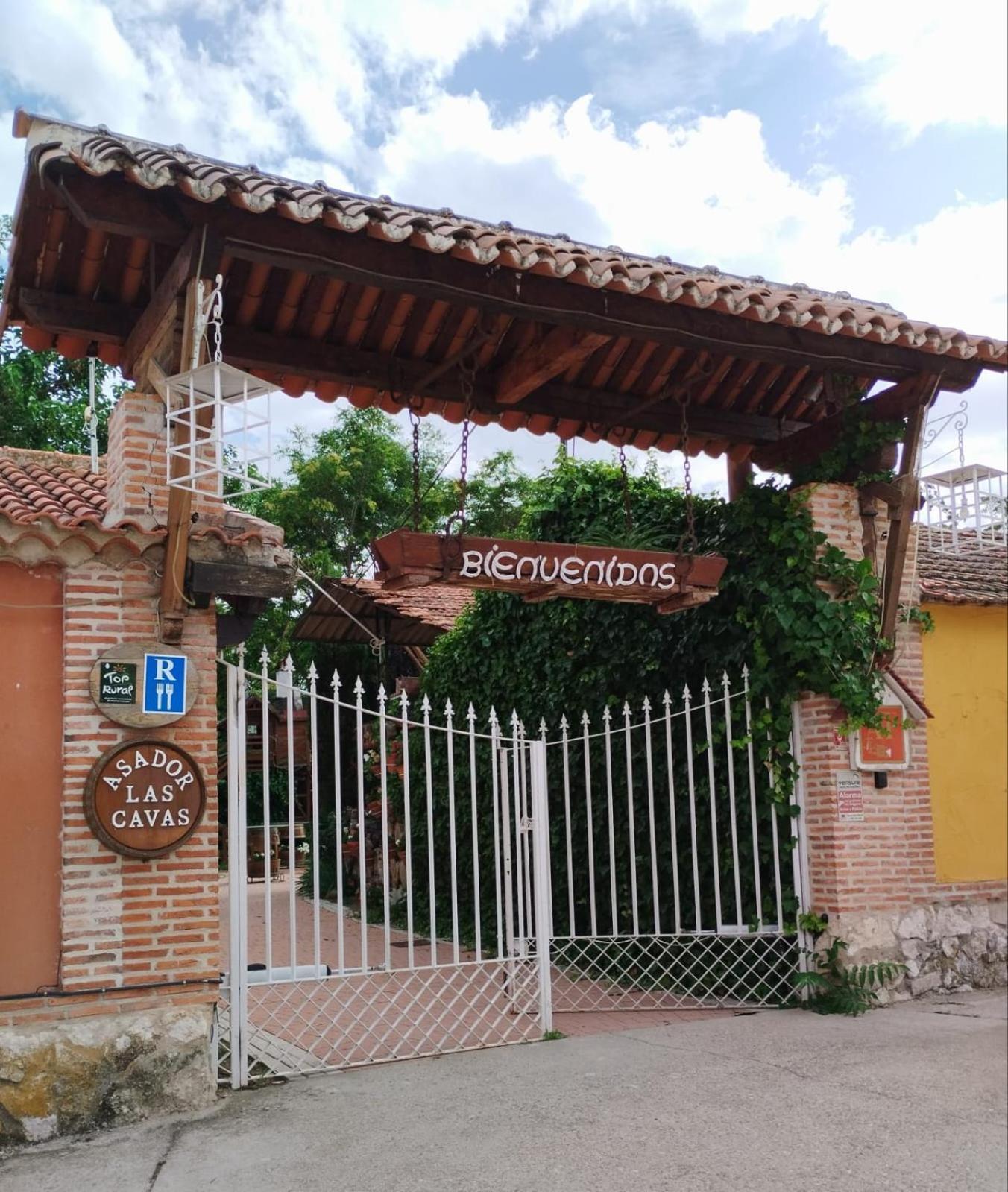 Hospedium Hacienda Las Cavas Olmedo Eksteriør bilde